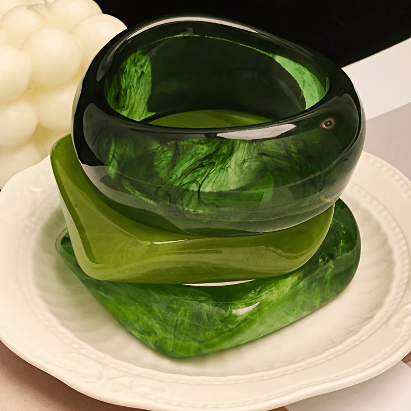 TEMU 3pcs Bohemian Elegant Green Geometric Irregular Pastoral Style Resin Stackable -colored Bangle, Temperament All-match Wristband Hand Jewelry,
