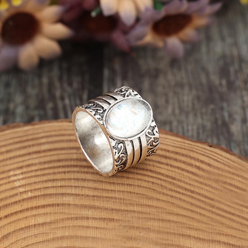 National Hand-Engraved Pattern Synthetic Gemstone Alloy Ring