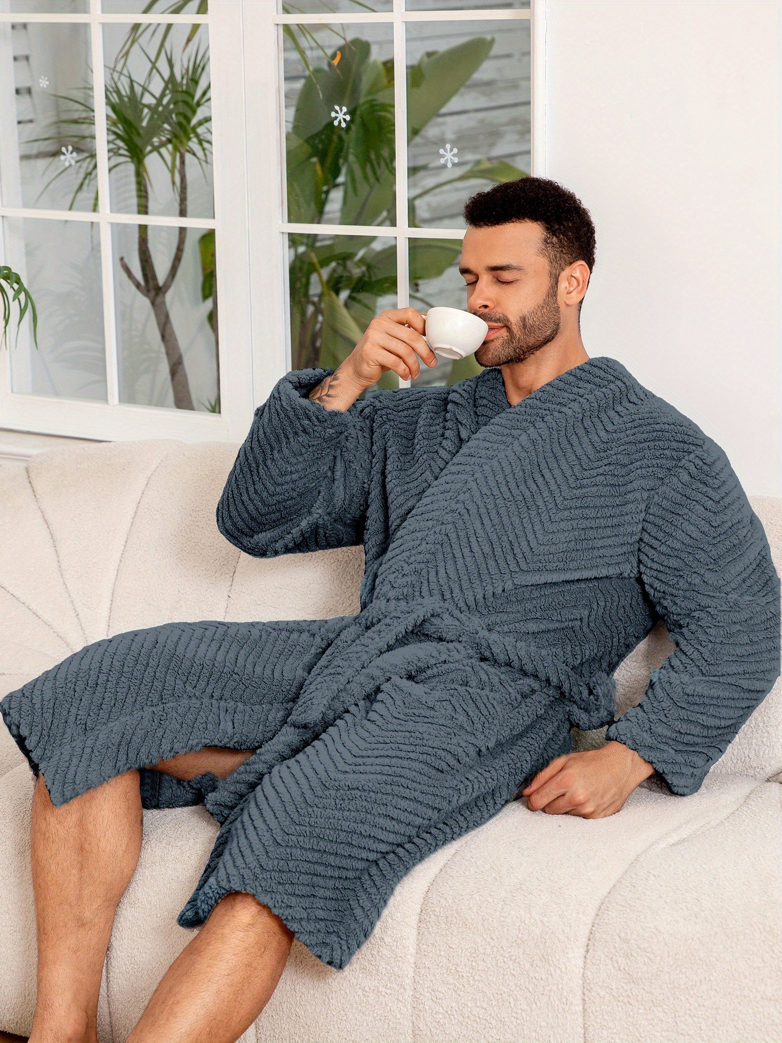 Men'S Plus Size Thickened Warm Flannel Robe - Soft Plush Fleece Long Sleeve & Pants, V-Neck Casual Bathrobe with Belt, Cozy Fall/Winter Home Wear for Men, Plus Size Sleepwear For Men