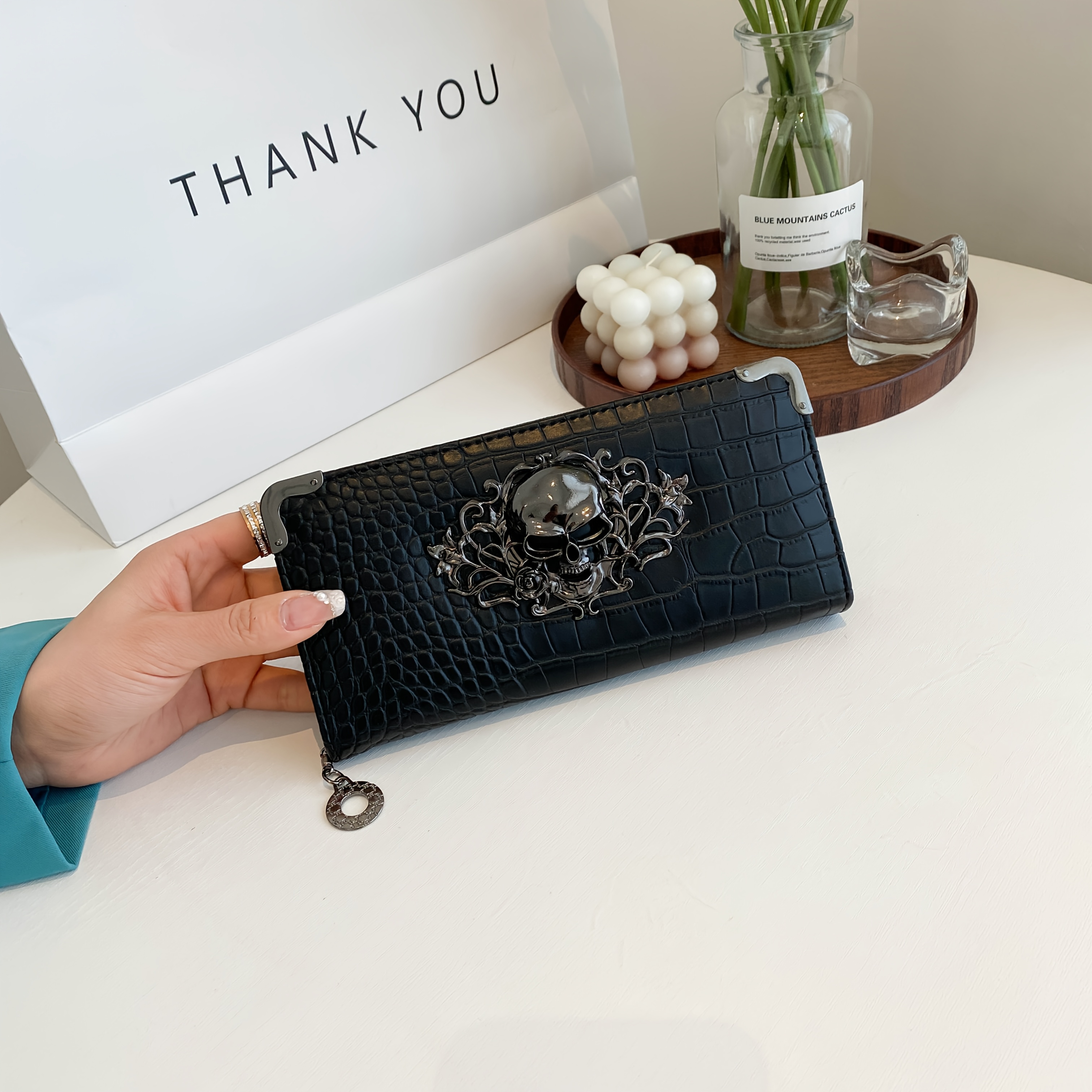 TEMU Portefeuille Long Noir pour Femme à Motif Crocodile Imprimé avec Décoration de , Porte-Cartes Polyvalent Minimaliste Sportif et Décontracté à
