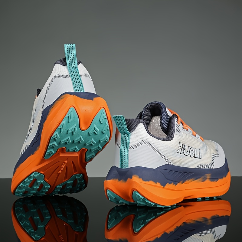 Spring New Lightweight Comfortable Breathable Casual Sports Shoes