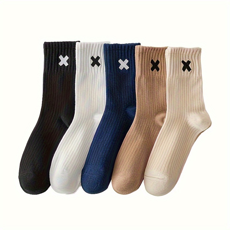 

5 Pairs Of Men's Solid Color Crew Socks, Breathable And Comfortable Casual Men's And Women's Socks, Suitable For Men's Outdoor Wear, Wear In All Seasons