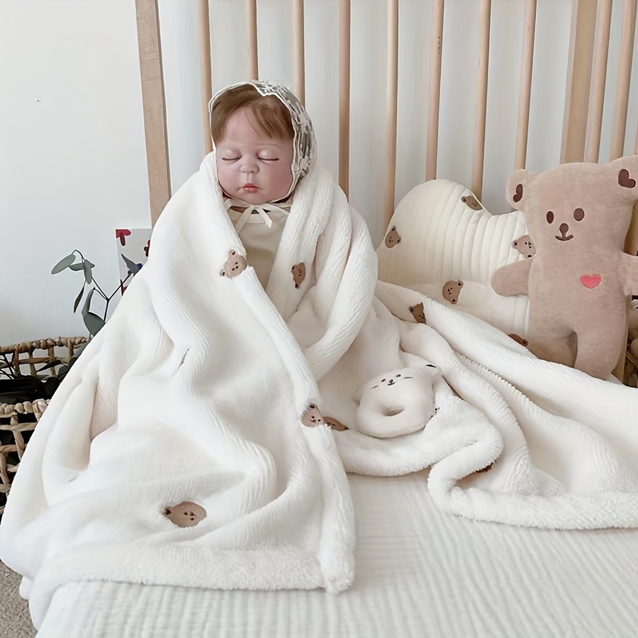 

Bear Embroidery Warm Blanket, Soft Polyester, Cozy And Cute Room Decor, For Home And Travel Use