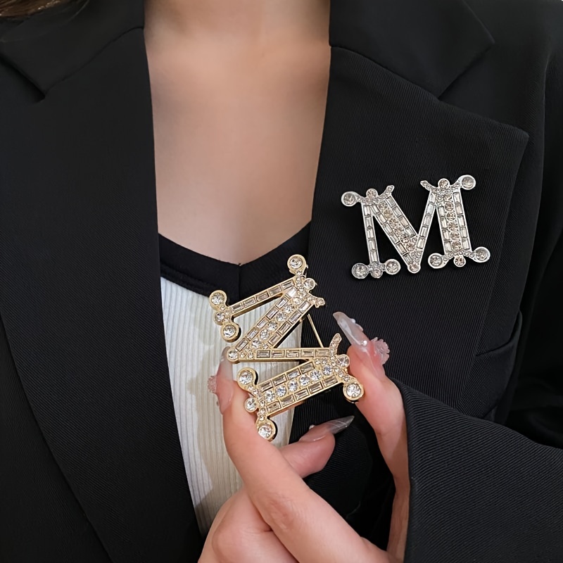 

M New Ladies Brooch Suitable For Women Clothes Decorative Diamond Brooch Lapel Pin Decorative Accessories 's Day Jewelry