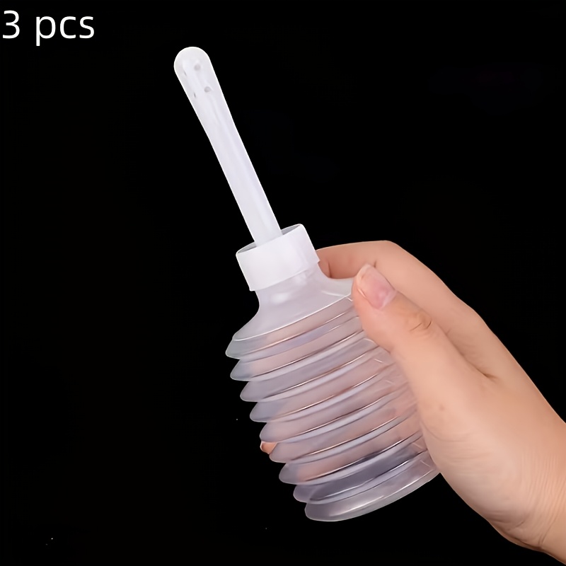 Portable Cleaning Bottle For Personal Hygiene, Designed For Easy Operation, Leak Proof And Travel , Suitable For Men And Women, Handheld Privacy Use, Stylish Cylindrical Bottle, Transparent Material