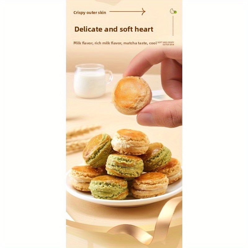 A 44G (72G*2 Boxes) Snack Featuring a Milk And Matcha Flavored Hamburger Sandwich Biscuit, Perfect for Breakfast, Afternoon Tea, Or As a Light Office Snack