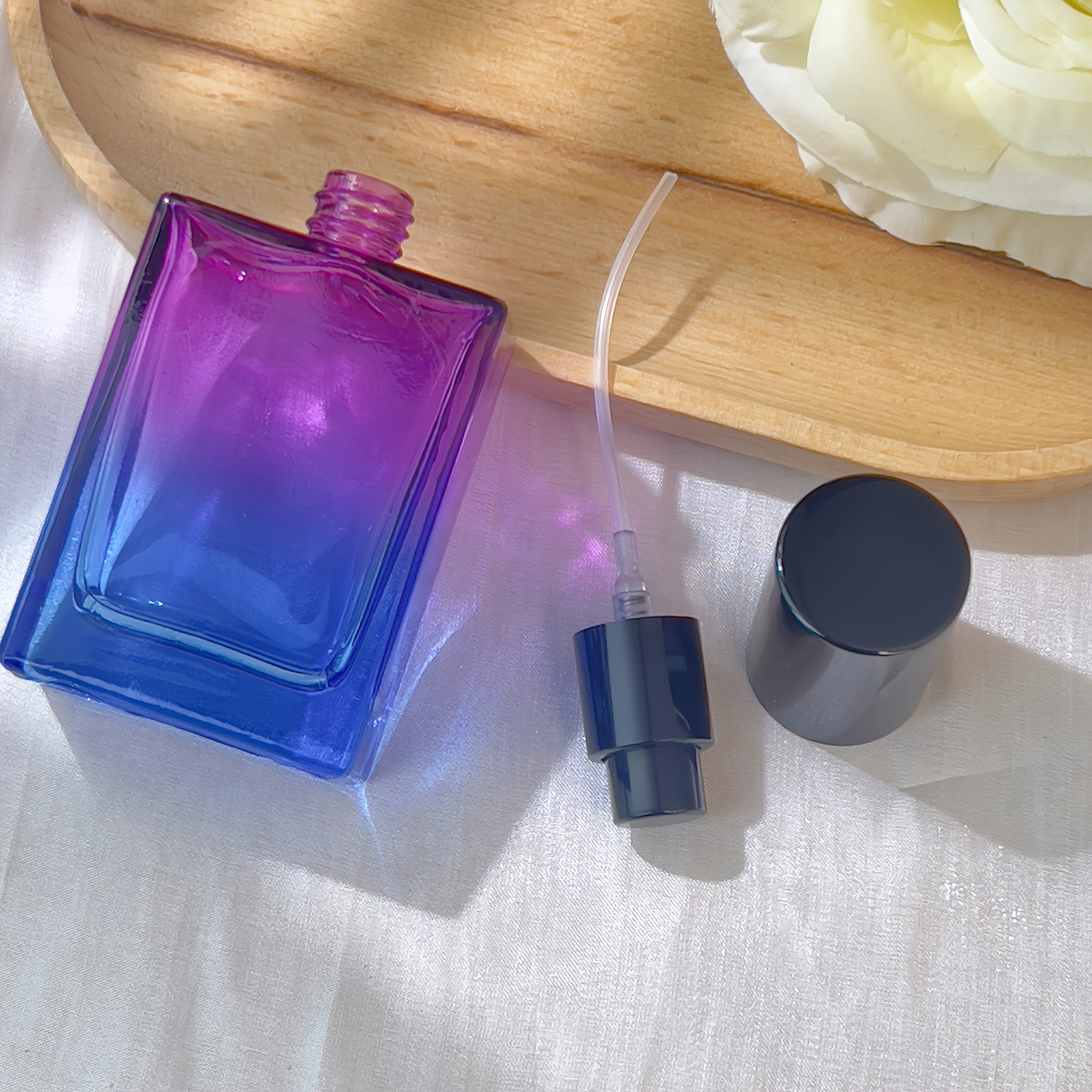 1pc 30ml Colorful Glass Spray Bottle for Perfume PVC-Free,  Fragrance-Free, Refillable Travel Atomizer Purple, Pink, Blue Gradient  Colors, Travel
