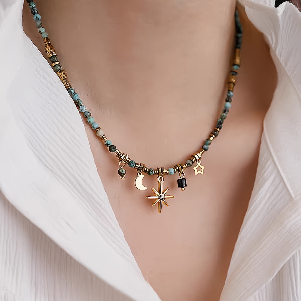 E-shop Eine elegante, vintage-inspirierte Halskette mit süßem Sternanhänger und Perlen für Damen, geeignet für Festivals, Geburtstage, Dates, Bälle,