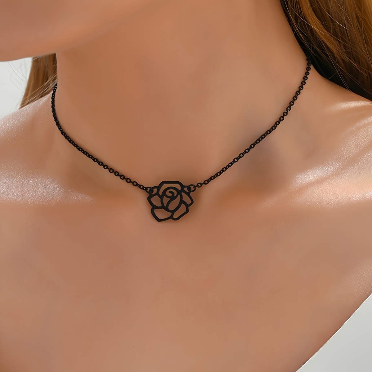 Women's Classic Hollow Flower Necklace, Western Trends