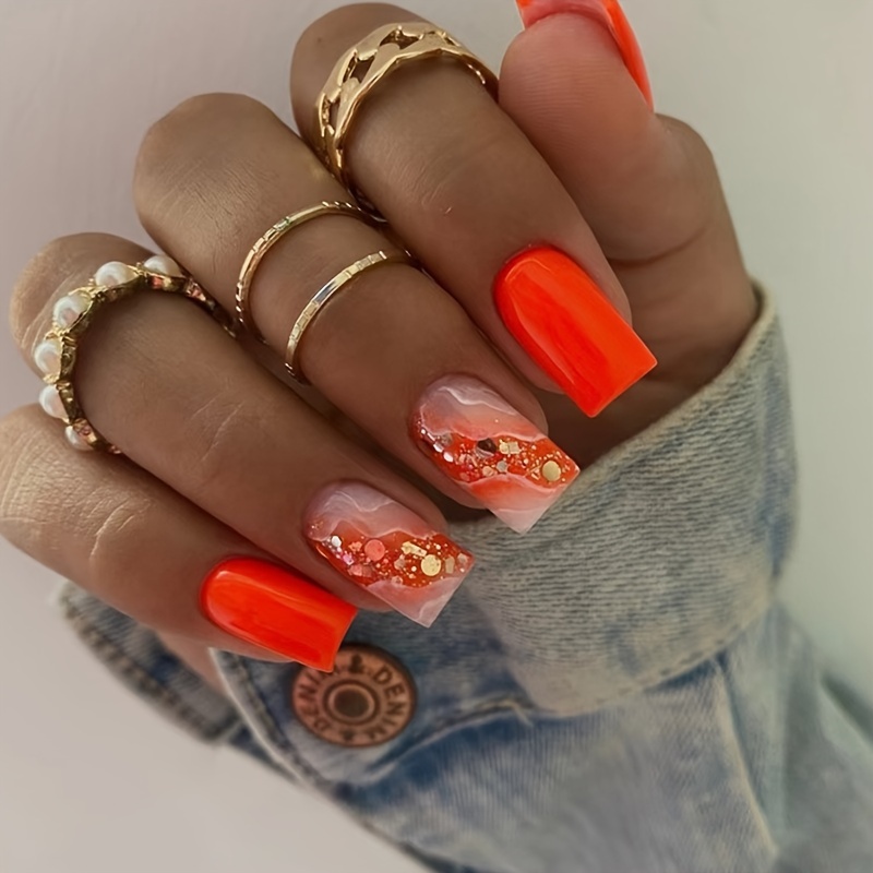 

24pcs Press-on Square Fake Nails Orange With Glitter Accents Elegant Vintage Style Suitable For Women Summer Party Fake Nails