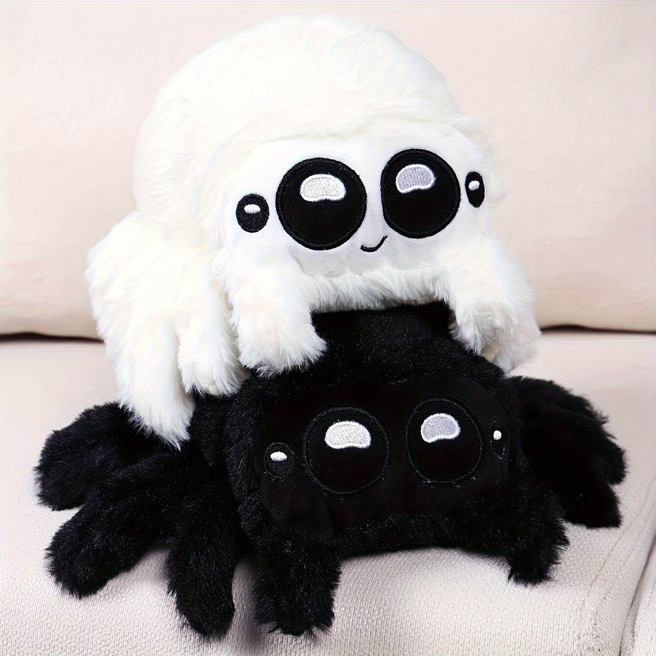 

Ultra-soft Plush Spider Toy In Black, White & Gray - Perfect For Home Decor, Holiday Gifts, Valentine's Day & Birthday Parties
