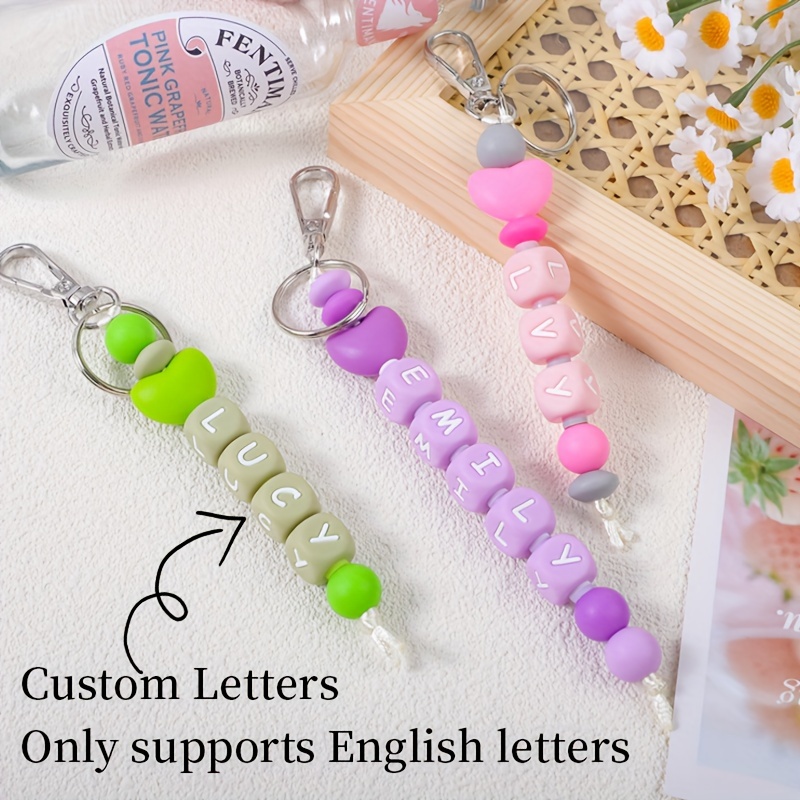 

Customizable Silicone Bead Keychain With Heart & Letter Charms, Cartoon Candy Color, Personalized Name Tag, Keyring For Ladies, Lobster Clasp, Perfect For Birthday Gifts