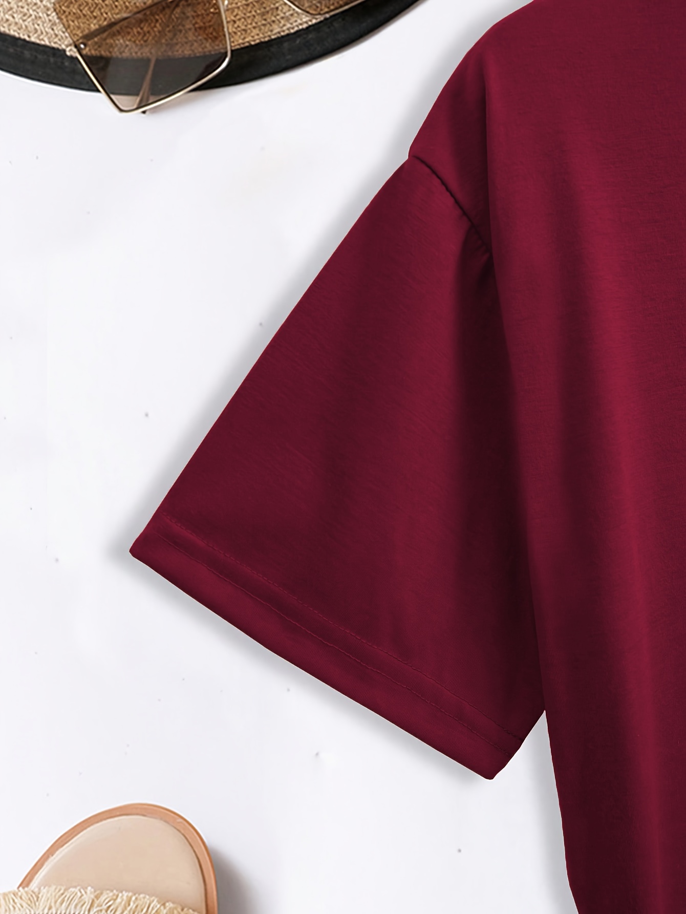 Casual Crew Neck Short Sleeve T-Shirt, Women'S Polyester Basic Round Neck Pullover, Heart Butterfly Pattern, with Slight Stretch, Regular Length and H Fit
