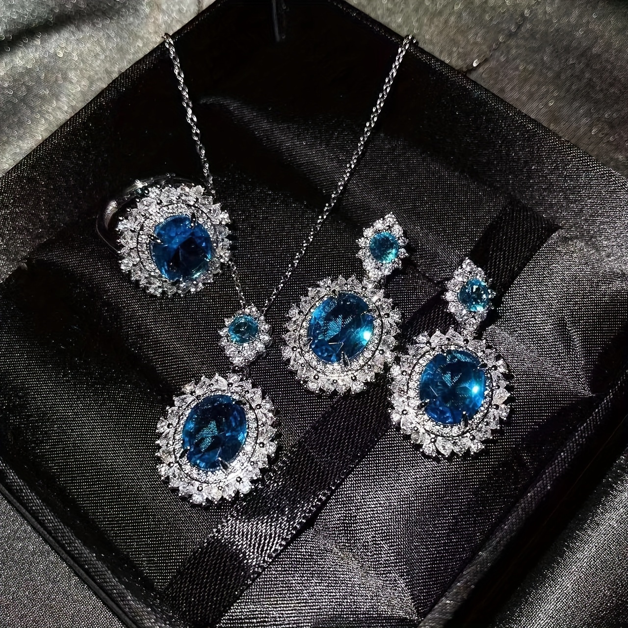 

Luxury Crystal Jewelry Set, Sparkling Pinkish Faux Diamond Necklace, Ring, And Earrings, Glamorous Style, Elegant 3-piece Ensemble