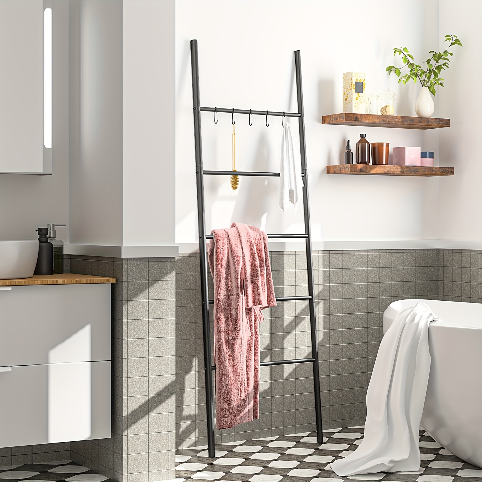 Towel Ladder, Ladder Rack, Towel Rack With 5 Removable Hooks, Stable, Space , Suitable For Entryway, Study, Bedroom, Easy To Assemble, Black, Towel Racks