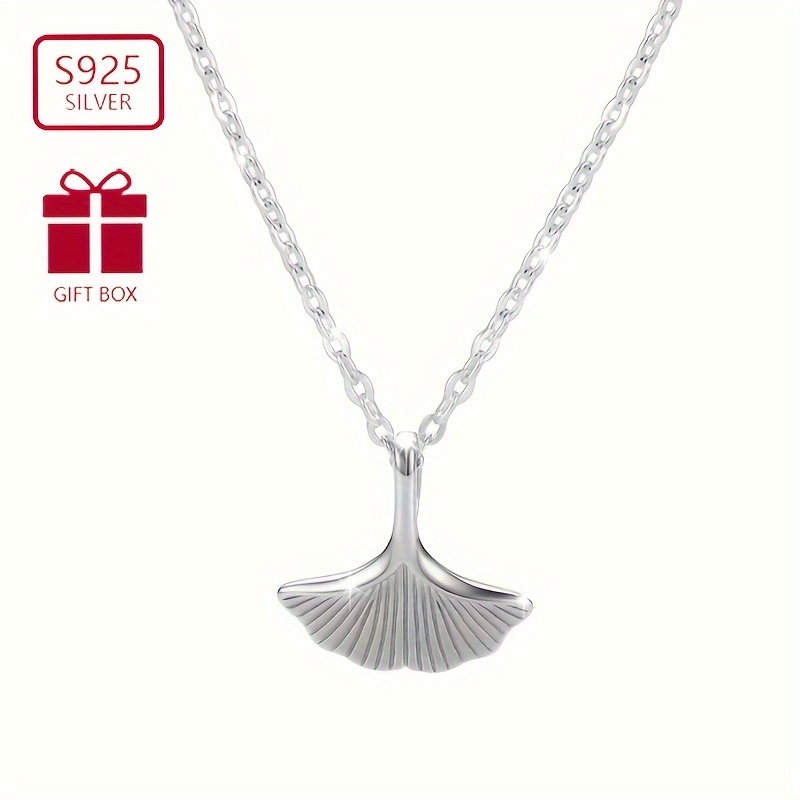 

A Simple Leaf Necklace Made Of 925 Sterling Silver, The Perfect Choice For A Christmas Gift For Mother (approximately 1.83g)