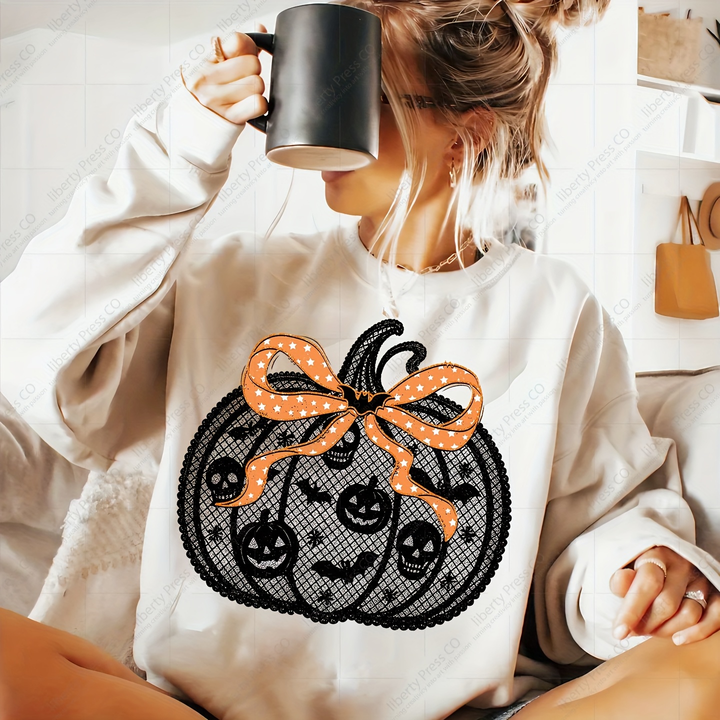 10 - Inch Halloween Lace Pumpkin Design - Bow - Pumpkin With & Bats, Dtf Iron - On Sticker For T - Shirts, Bags, Washable Durable Fabric Decor, Spooky - Cute Fashion Accessory