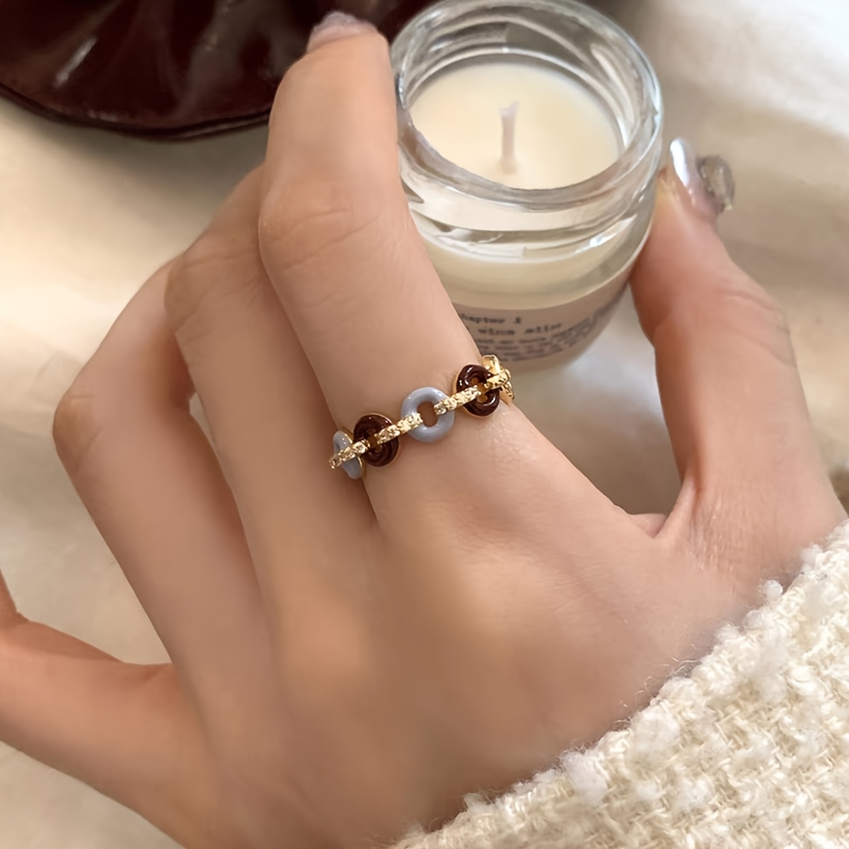 

Chic Vintage-inspired Donut Ring - Cute Alloy Fashion Piece For Casual Attire