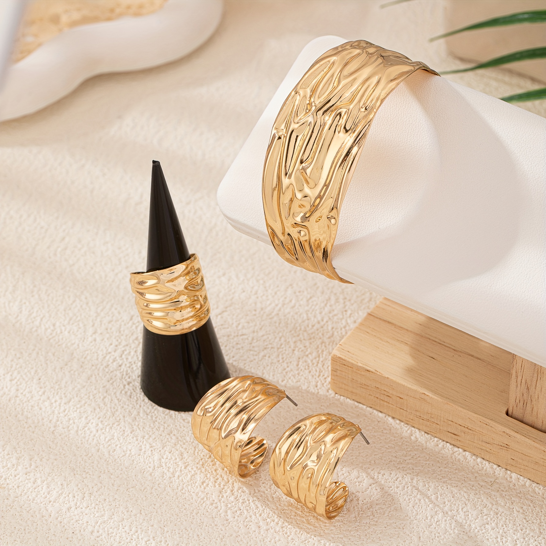Chic Geometric Pleated Jewelry Set for Women