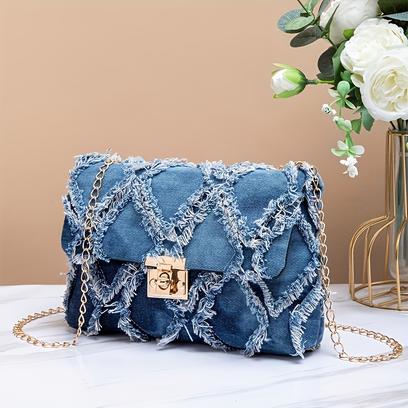Image of Mini Cute Women's Cross Shoulder Bag Versatile Checkered Cowboy Bag Lock Chain Fashion Women' New Style Bag
