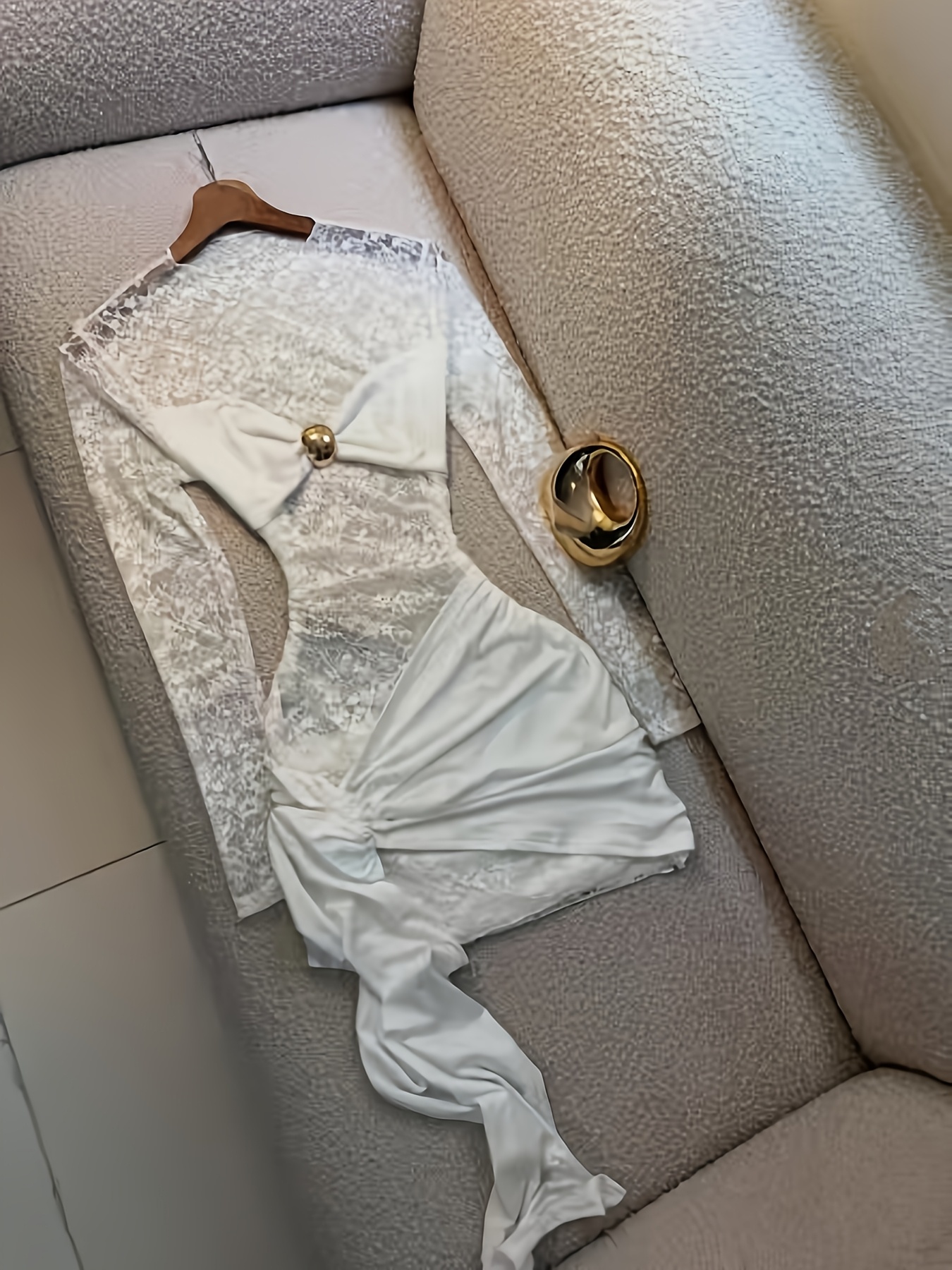 green outfit dress 35 Stunning Emerald Ideas to Try Now wedding guest hats