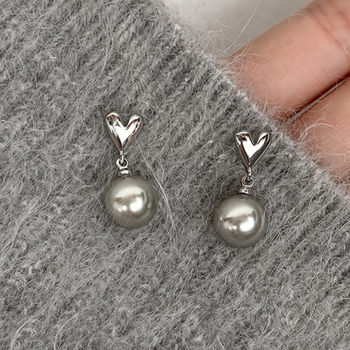 TEMU 1 par de aretes colgantes elegantes y con estilo, de de en color , adecuados para el uso diario de las mujeres