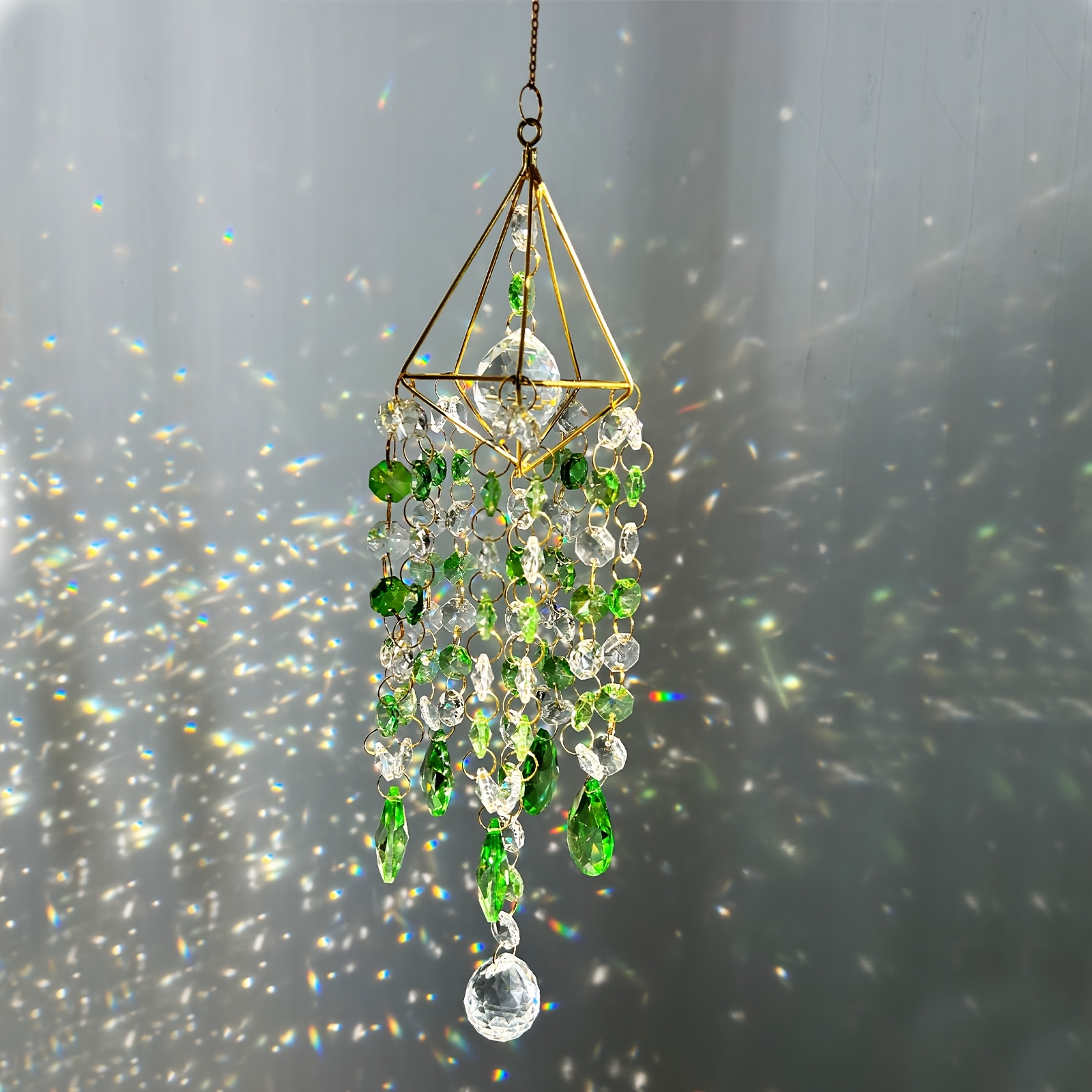 Image of A Decorative Catcher That A Vibrant Spring Atmosphere, Perfect For Home Decor, Window Embellishments, And Garden Ornaments. This Colorful Hanging Piece Is Ideal For Weddings, Parties