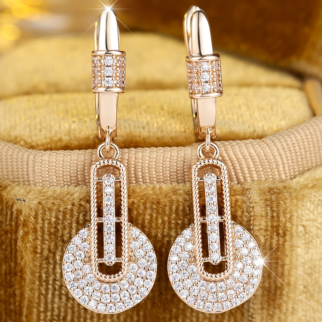 E-shop ANGOL Ein Paar klassische, luxuriöse, elegante, stilvolle, schlichte vielseitige Damen-Schmuckaccessoires mit eingelegtem weißem synthetischem