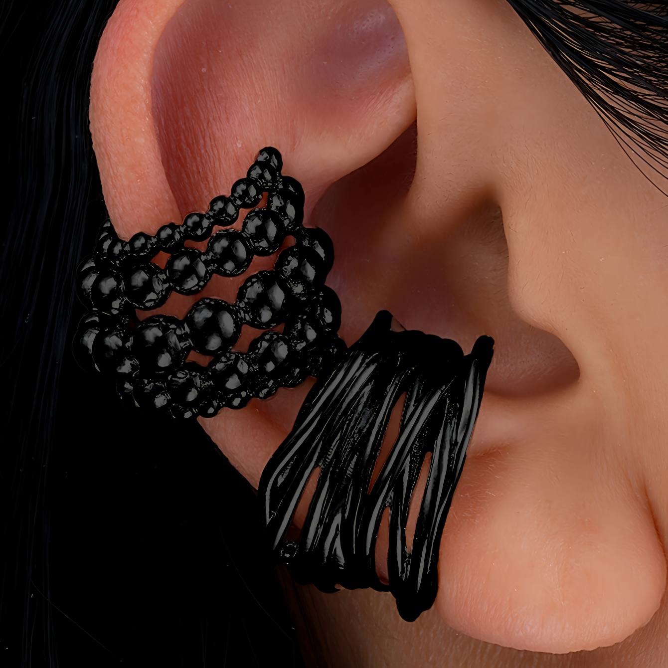 Image of 2pcs Vintage Fashion Geometric Twisted Clip-on Earrings For Women, Suitable For Daily Wear, Parties, And Shopping Outfits