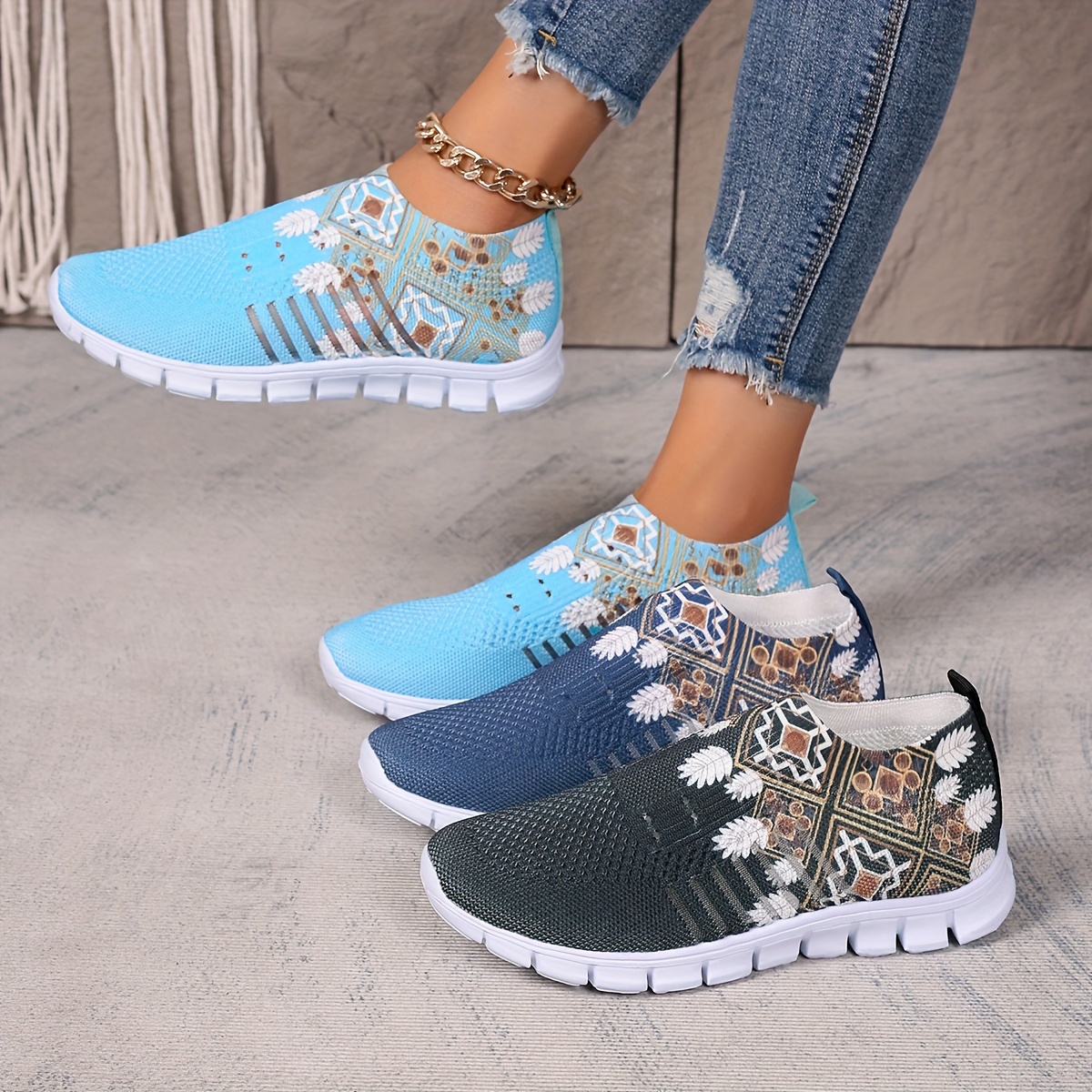 Baskets basses légères pour femme - Chaussures décontractées à enfiler avec bout rond et tige en tissu doux, semelle amortissante - / Gris pour tenue décontractée, salle de sport, shopping - Baskets respirantes adaptées au quotidien, Chaussures pour femme