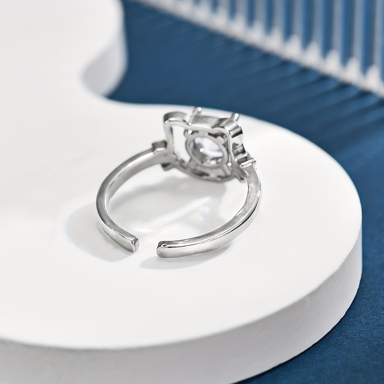 Cartoon Cat Women's Ring With Zirconia