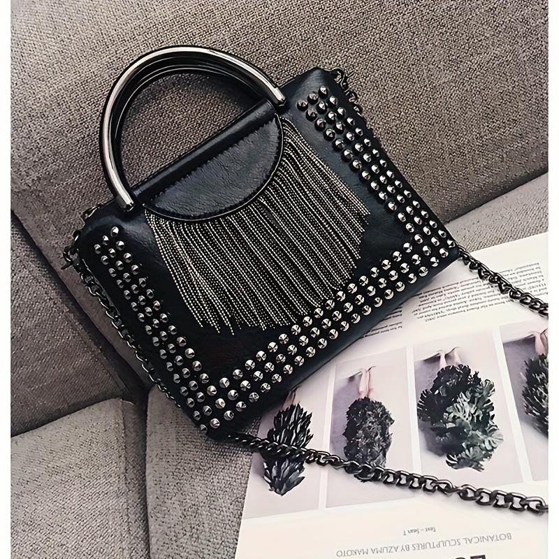 Image of Women's 2024 New Fashionable Single Shoulder Crossbody Bag With Chain Small Bag Studs And Fringe Bag