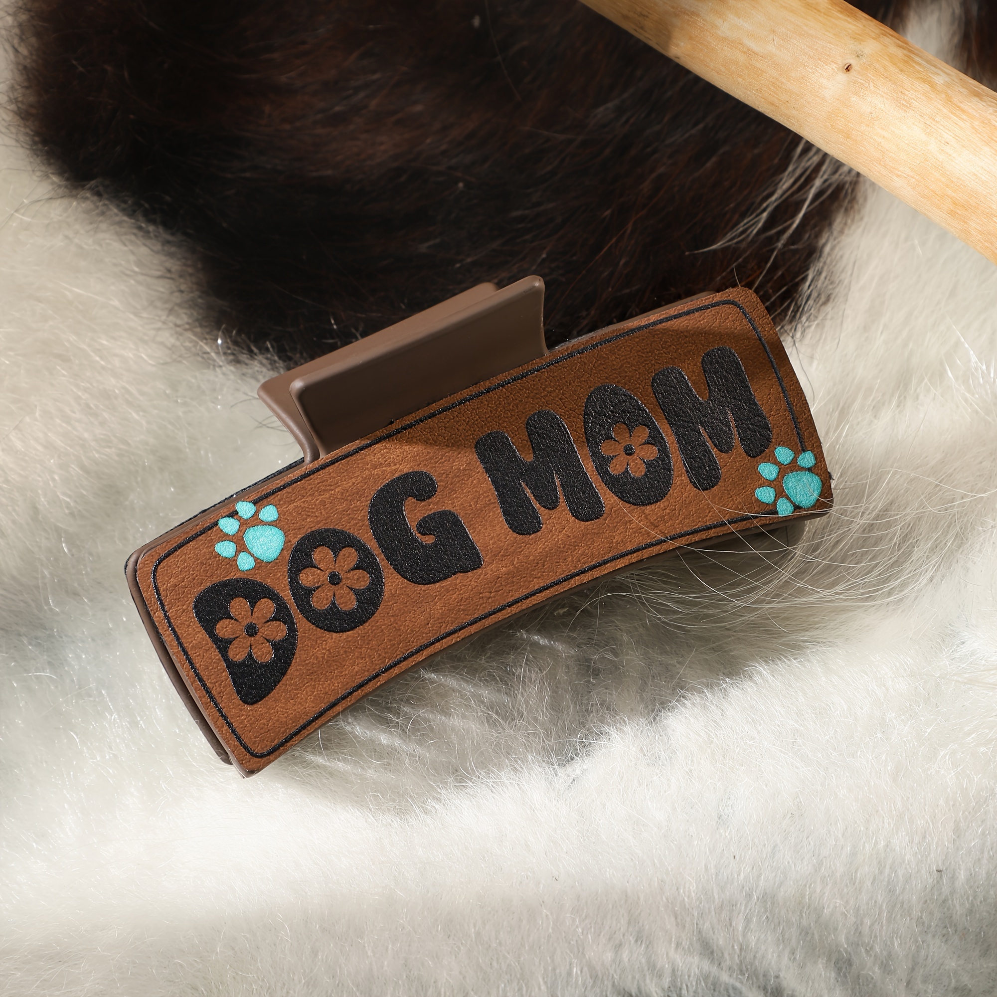 TEMU 1pc Vintage Style Pu Leather Hair Claw Clip - Matte , Cartoon For Women - Ideal Day Gift