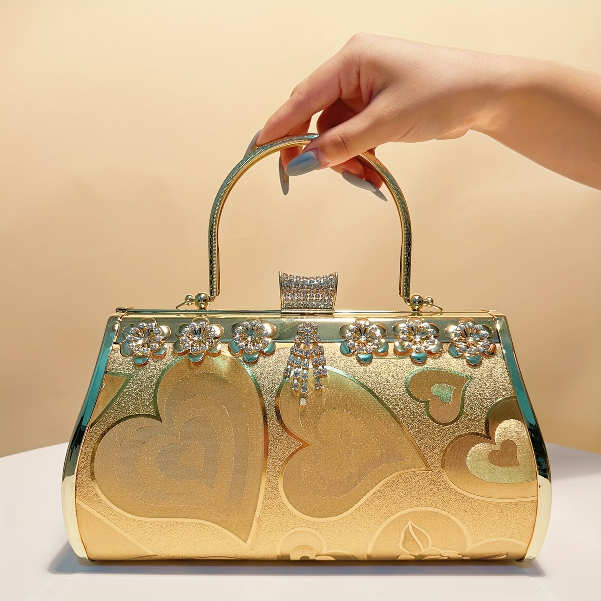 Gold Gorgeous Ladies Purse Elegant Evening Bags Metal Flower