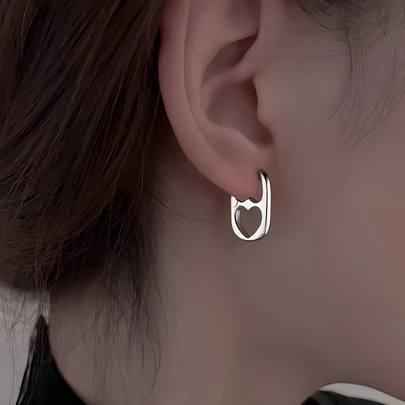 TEMU 1 Paar Europäische und Amerikanische Französische Mode Einfache Legierung Hohle Damen Ohrring Ohrbänder Damen Ohrschmuck Urlaubsgeschenke