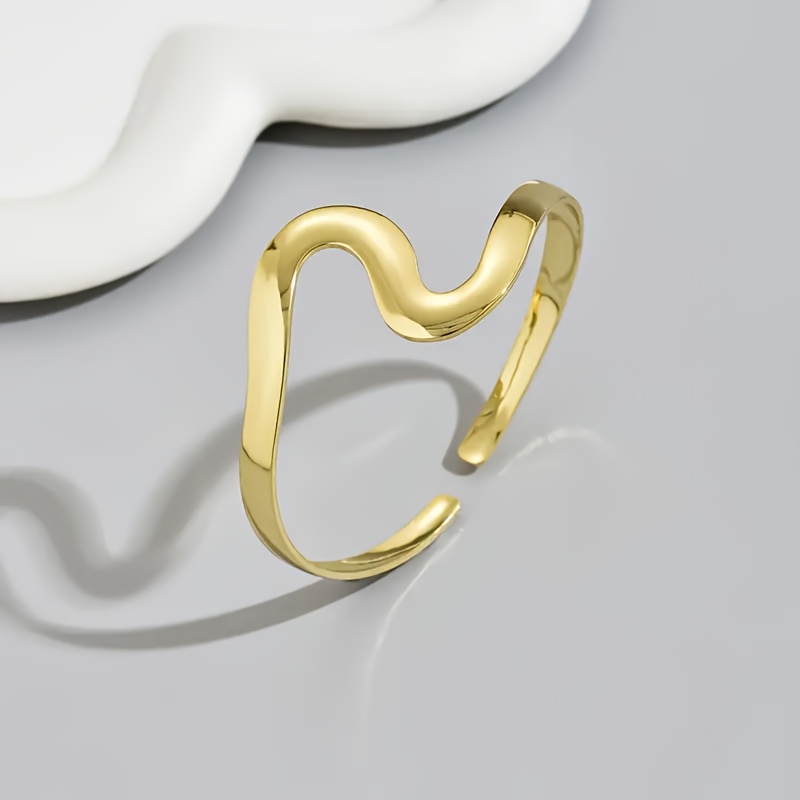 1pc Chic Golden-Tone Snake Design Open Cuff Bracelet - Sleek Alloy, Casual Attire Accessory for Women, Snake Jewelry