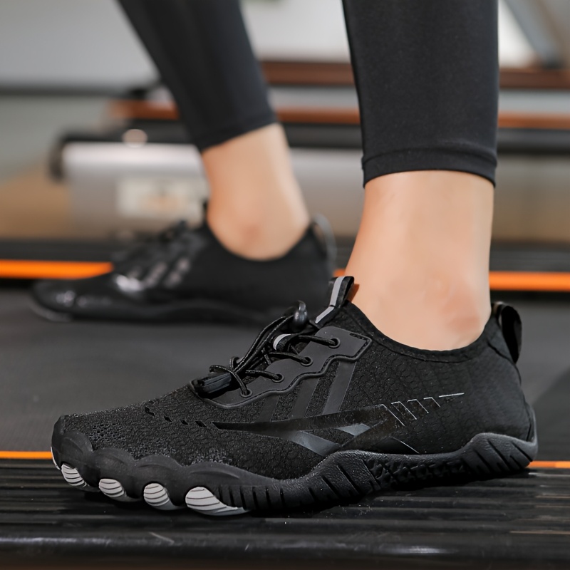 mens five toe outdoor running shoes suitable for yoga fitness