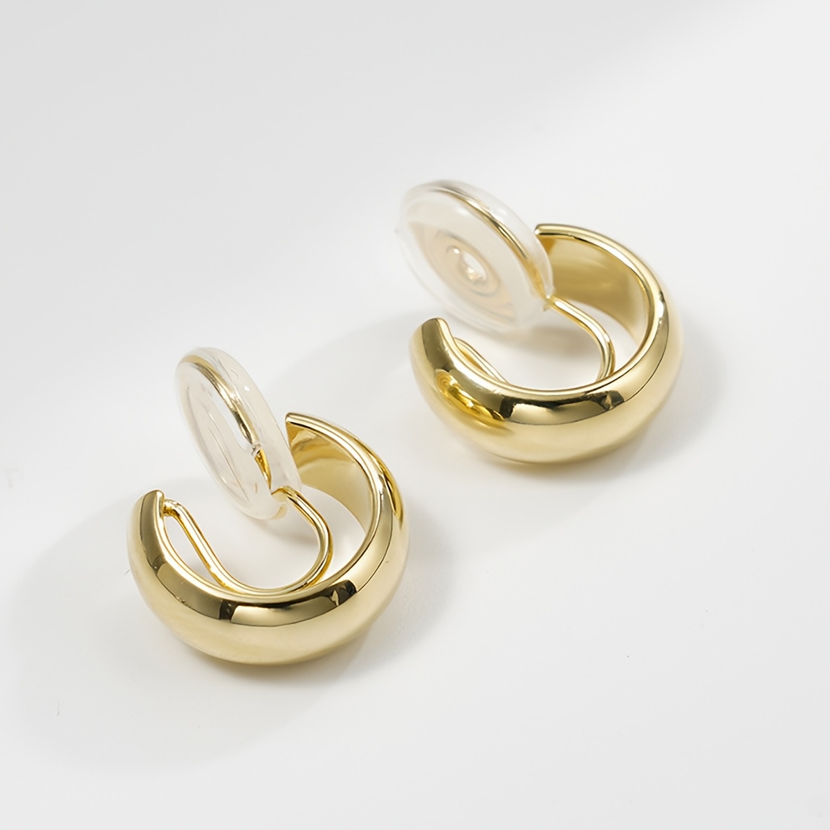 TEMU 1 Pair Of Small Smooth Geometric Pattern Incense Tray Clip-on Earrings For Women, Wearable Without Pierced Ears, Elegant Ear Accessories