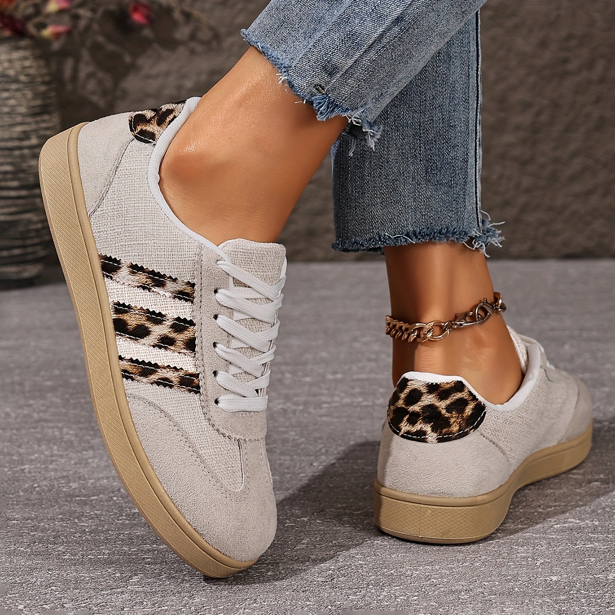 2025   thick soled casual leopard print flat sneakers for women details 4