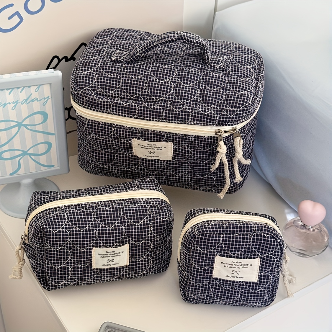 TEMU Quilted Love Grid Cosmetic Bag Three-piece Set For, Fashionable, High-value, Portable Cosmetic And Toiletry Storage Bag