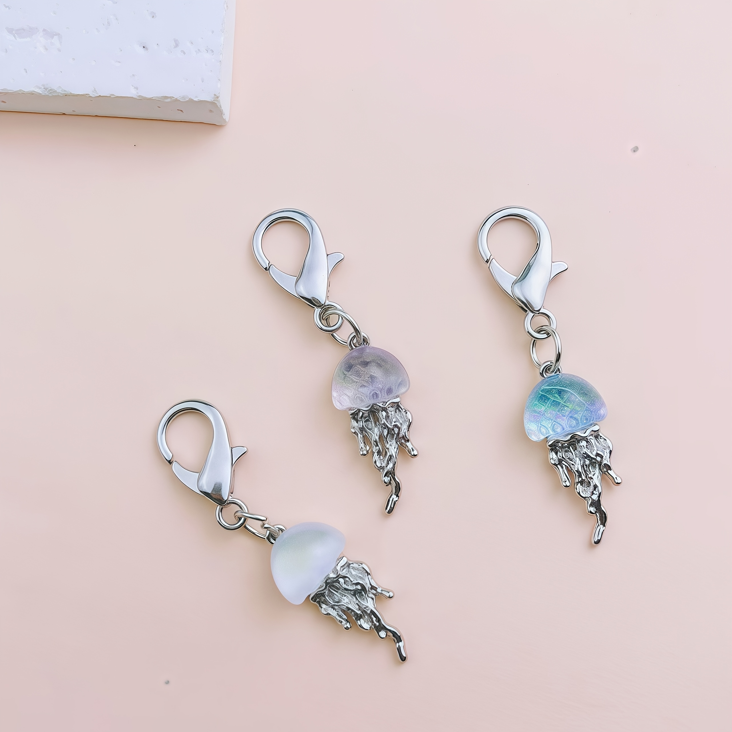 Jellyfish Ice-through Fine Glitter Bag Camera Pendant Decoration