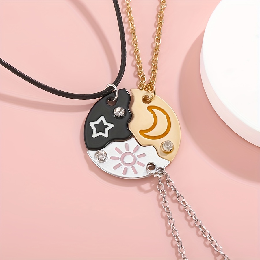 

1 Set Of 3 Girlfriends Best Friends Patchwork Stars Moon Sun 3 Piece Colorful Friendship Necklace Round With Rhinestones Set Pendant