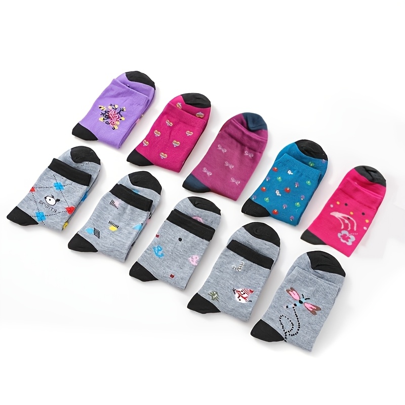 Image of 10 Pairs Of Women's Socks , Autumn, And Winter, Cartoon Style, , Mother,, Adult, , Medium Tube, , Elderly Socks