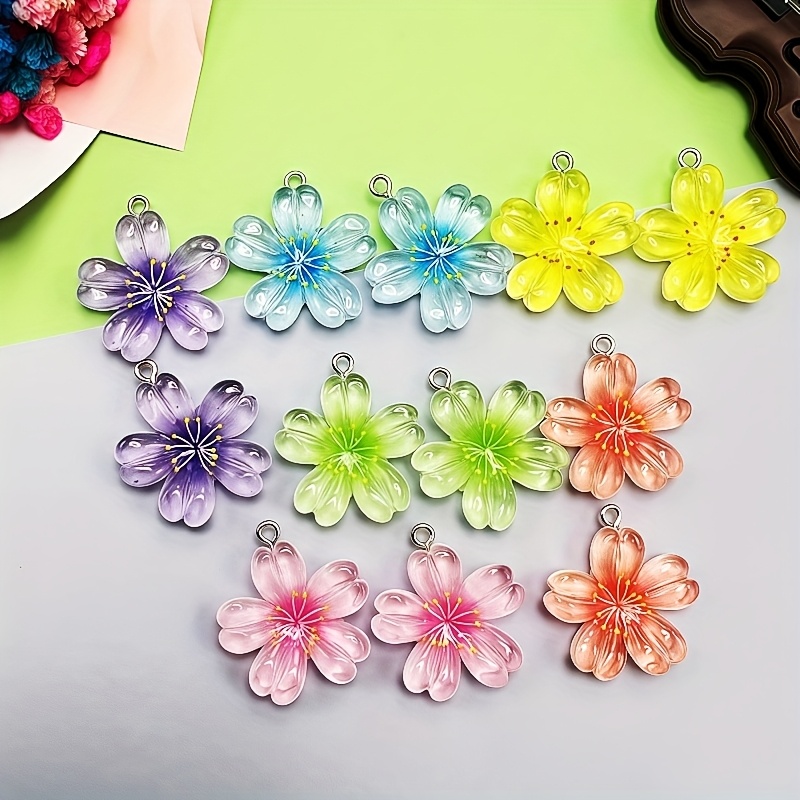 10 Colorful Resin Flower Pendants for DIY Summer Crafting