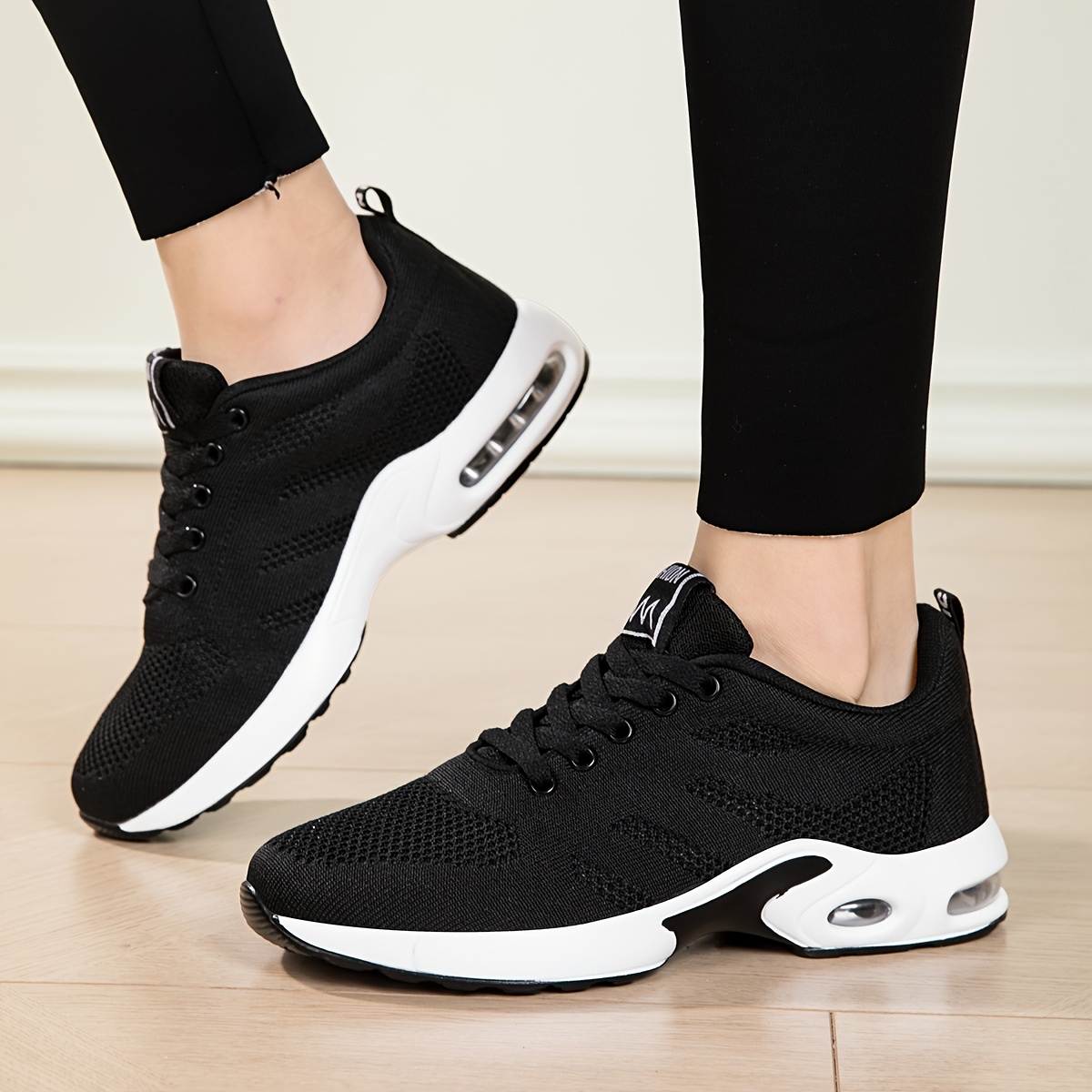*'s sports shoes, lightweight, breathable, casual shoes, versatile small  black shoes, running, fitness, leisure sports *'s running shoes