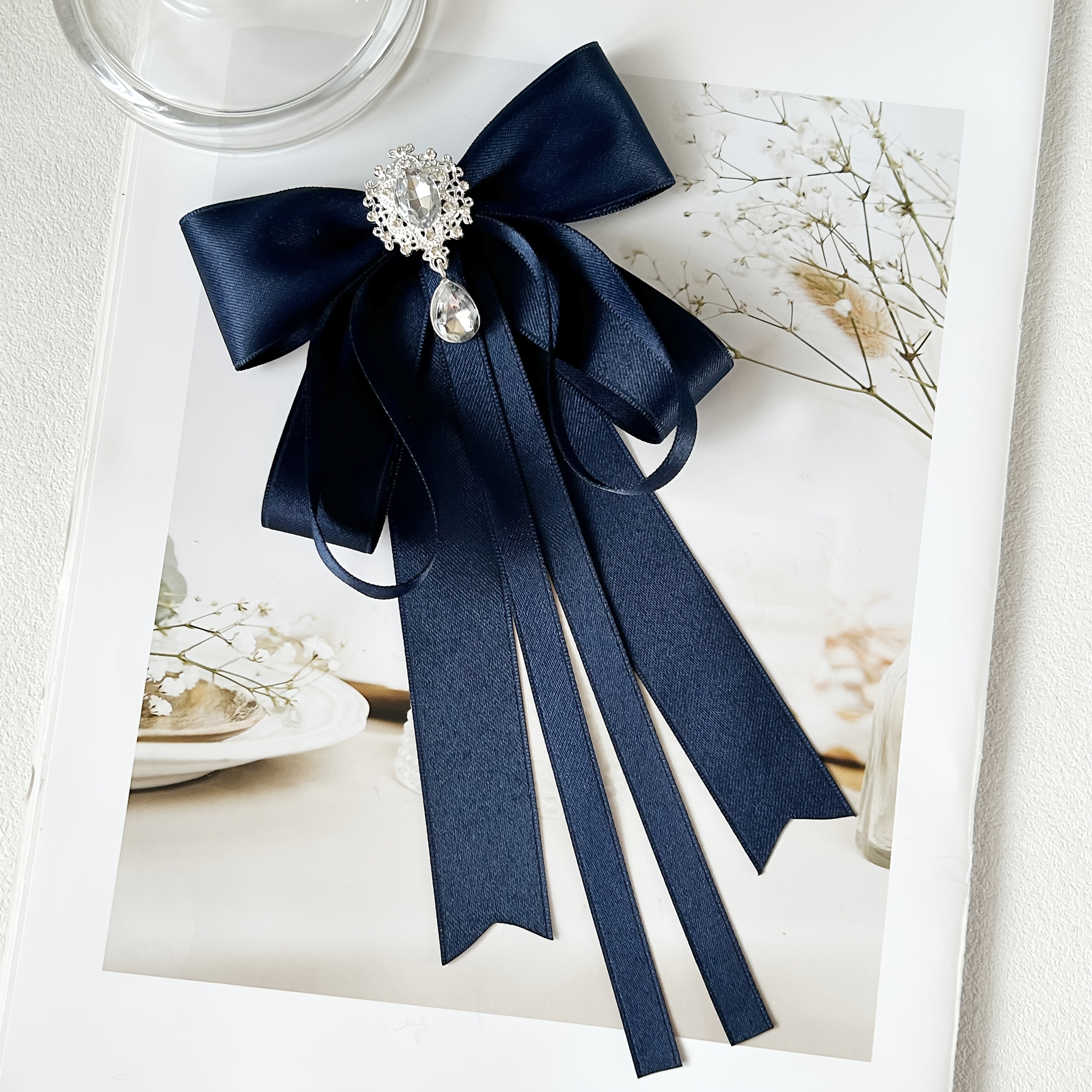 TEMU 1pc Ladies' Elegant And Academic Style Crystal Decor Additions, Bow Ribbon Pin, Perfect For Daily , Banquets, Graduation Ceremonies, And Any