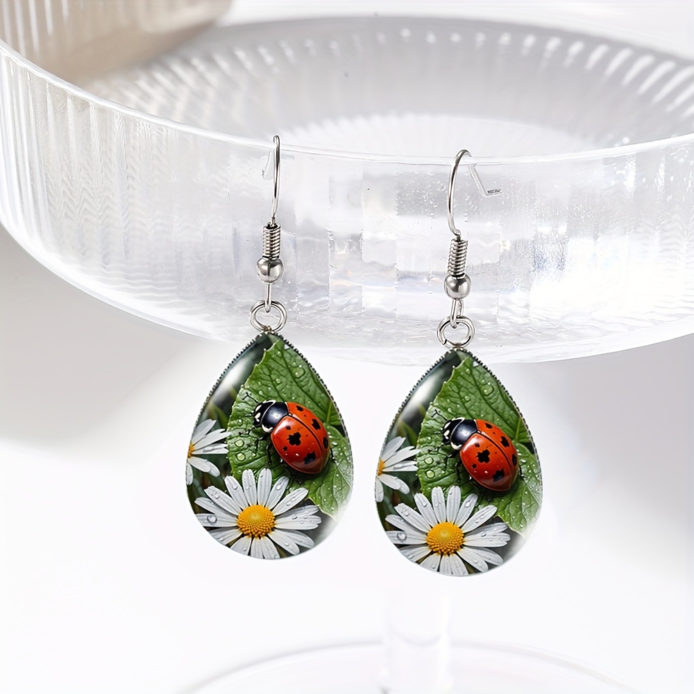TEMU 1 Pair Ladybug And Daisies Tear Drop Earrings Handmade Glass Dome Dangle Earrings Jewelry