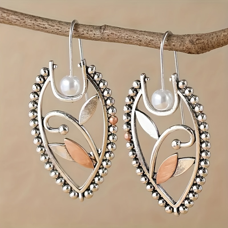 1 Pair Women's Fashion Dangle Earrings Bohemian Leaf Design Pendant Earrings Elegant Pearl Ear Hook Earrings Women' Casual Vacation Retro Earrings Summer Beach Additions