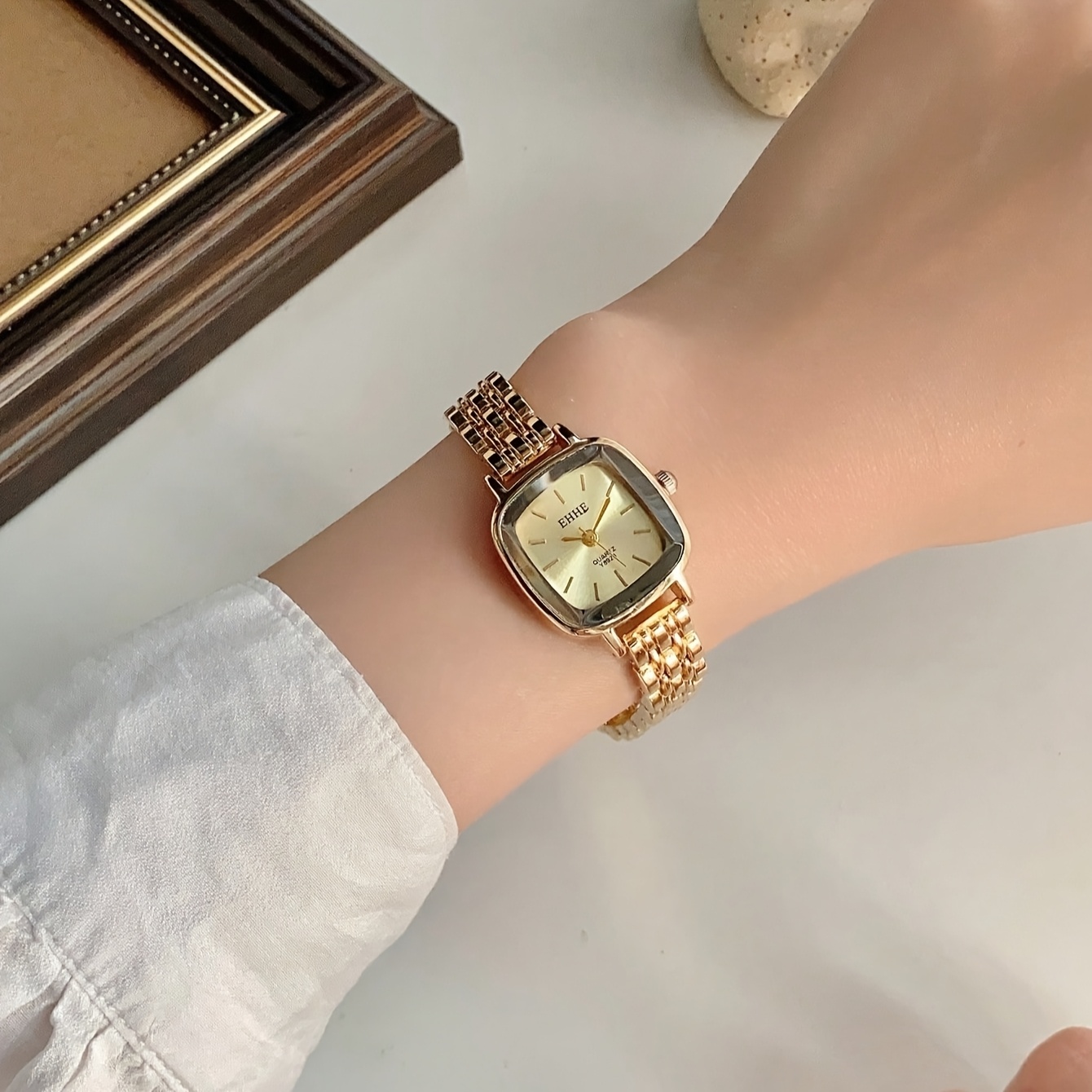 women s elegant minimalist watch - golden-tone alloy strap quartz wristwatch, everyday & formal jewelry, perfect birthday/anniversary/halloween gift for women, anniversary present, classic  ,    , stylish accessory, professional women Product details 0