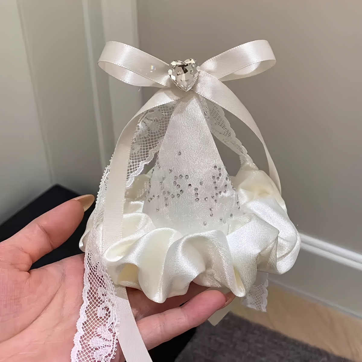 TEMU Chapeau d'anniversaire, de fête, nœud en dentelle, bonnet d'anniversaire, pince à cheveux, décoration, accessoire photo